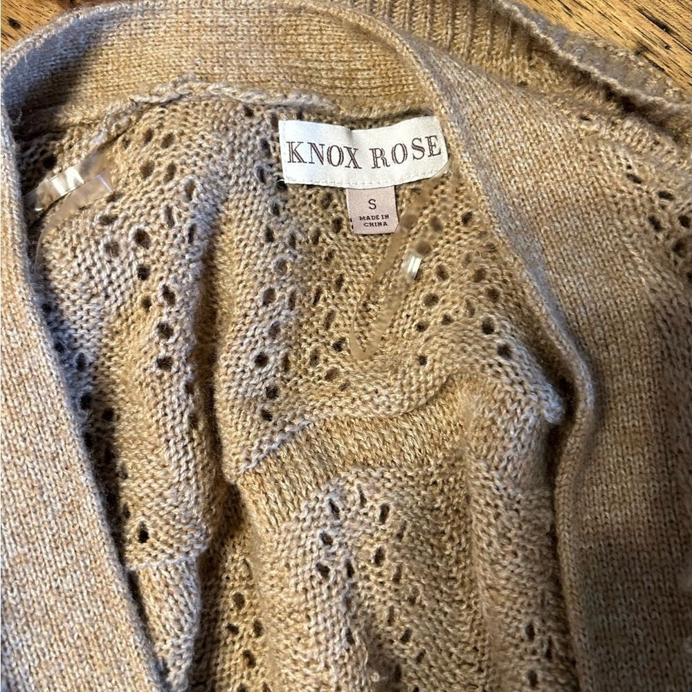 Knox rose knobby cardigan like brand new !! Size small - Picture 4 of 4